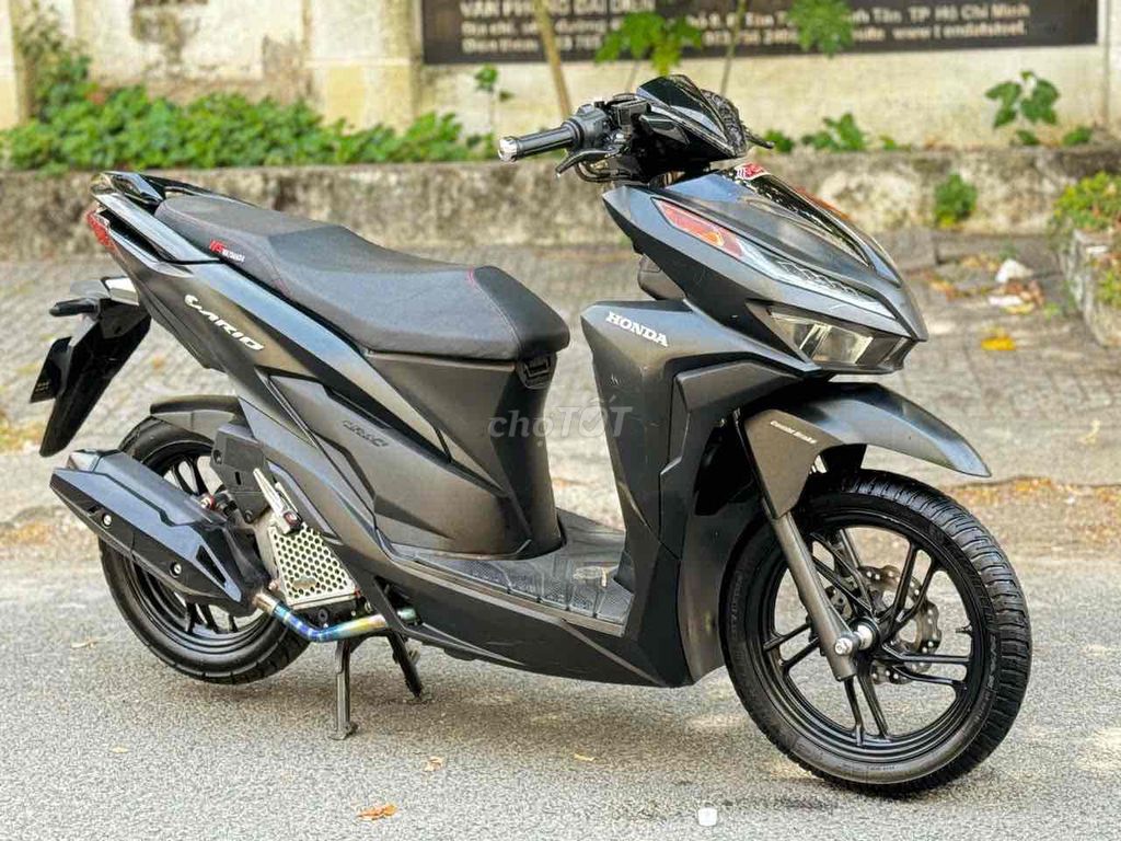 vario 125 2022 bst 9c khoá smk nợ xấu trả 50% ạ