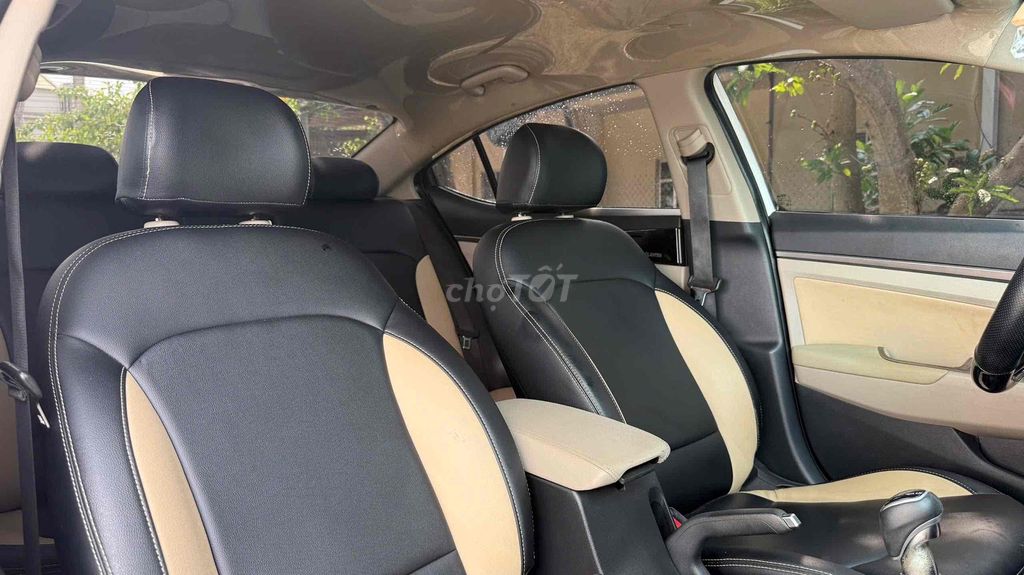 Hyundai Elantra 2019 1.6MT - 60000 km hỗ trợ bank. Mua bán Ô tô tại Huyện An Lão Hải Phòng được đăng bởi anh hình 10