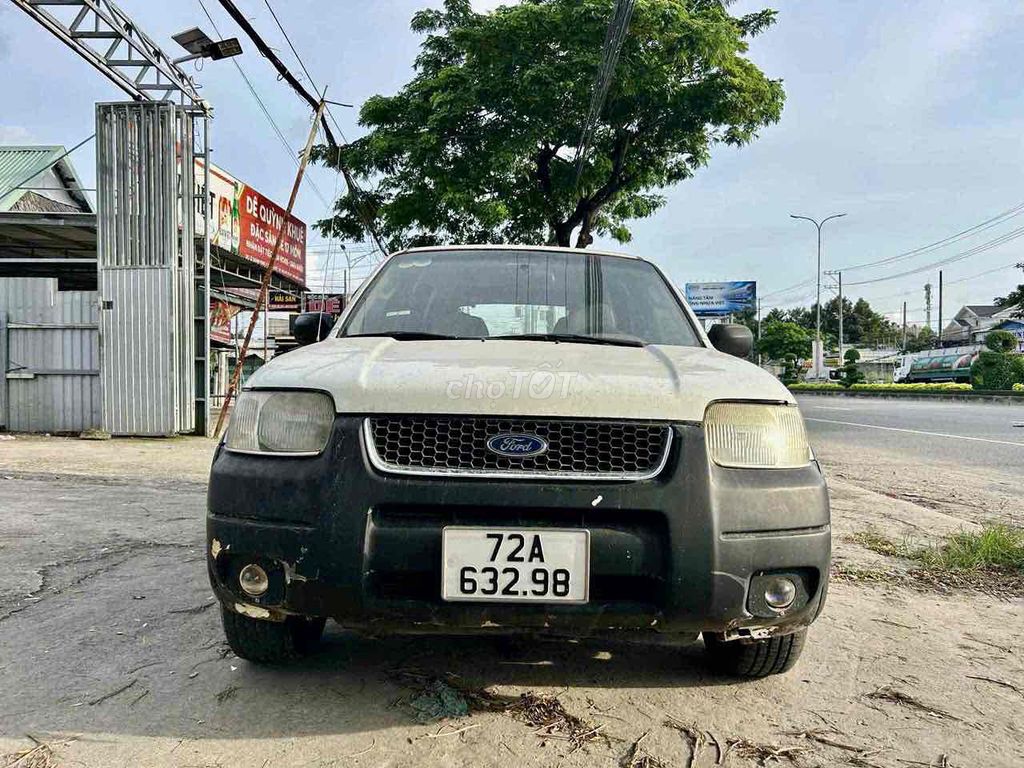 Ford Escape 4x4 màu Trắng. Mua bán Ô tô tại Huyện Cẩm Mỹ Đồng Nai được đăng bởi bảo hình 1
