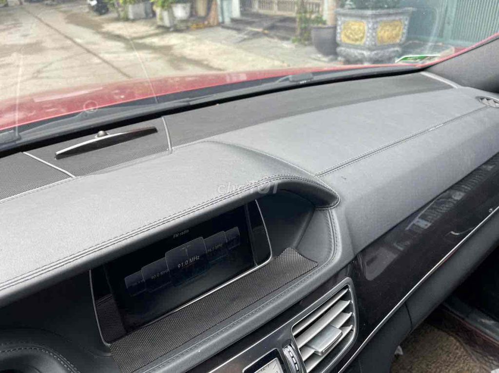 Mercedes Benz E Class 2015 E250 AMG - 105000 km. Mua bán Ô tô tại Quận Hoàng Mai Hà Nội được đăng bởi Mr Hung hình 6