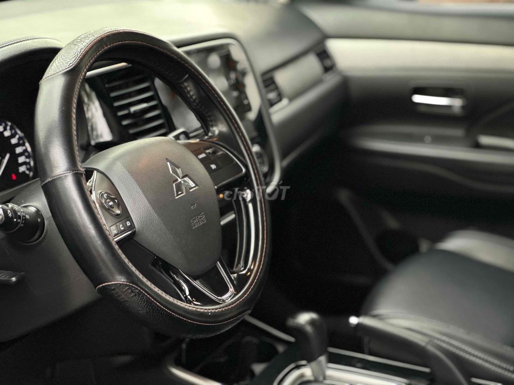 Mitsubishi Outlander 2019 2.0 CVT -. Mua bán Ô tô tại Quận Cầu Giấy Hà Nội được đăng bởi Đức Lợi Auto hình 19