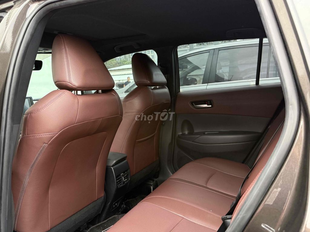 Toyota Corolla Cross 2022 1.8HeV Hybrid tại Hãng. Mua bán Ô tô tại Quận Bình Thạnh Tp Hồ Chí Minh được đăng bởi Công Sang hình 9