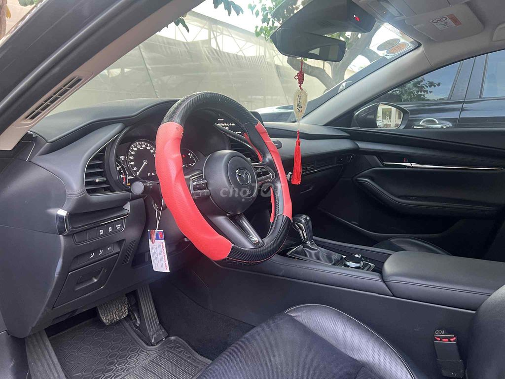 Mazda 3 2022 1.5L Luxury - 68000 km. Mua bán Ô tô tại Thành Phố Đồng Hới Quảng Bình được đăng bởi Hien Nguyen hình 4