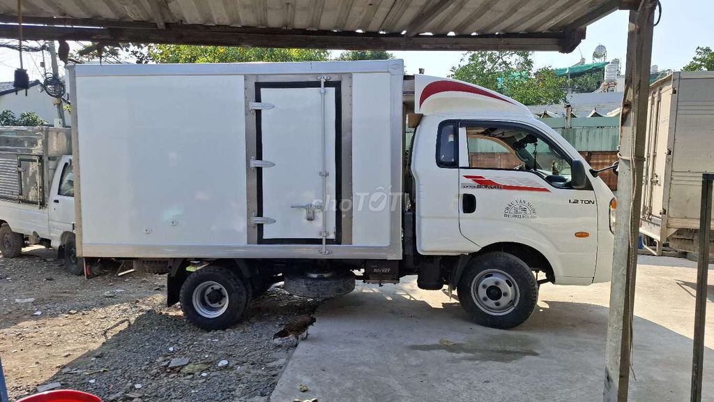 KIA BONGO 2011 ĐÔNG LẠNH 1T2. Mua bán Xe tải, xe ben tại Quận Bình Tân Tp Hồ Chí Minh được đăng bởi Văn Trí hình 6