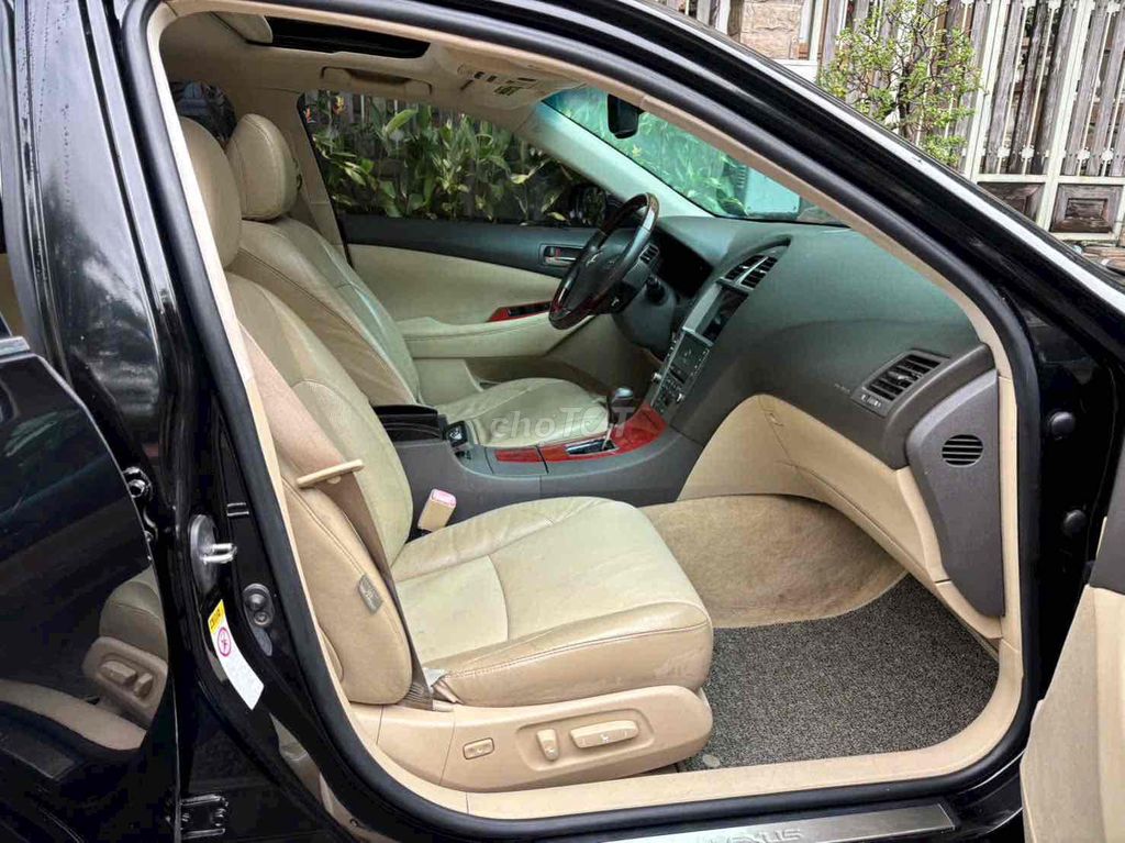 Bán xe Lexus ES 350 - 2007. Mua bán Ô tô tại Quận 8 Tp Hồ Chí Minh được đăng bởi Tuấn Đỗ hình 14