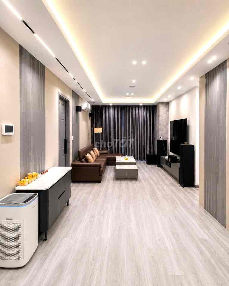 Аренда квартиры 3 спальни, 129м2 в Sky Center, полная мебель 25 млн/месяц