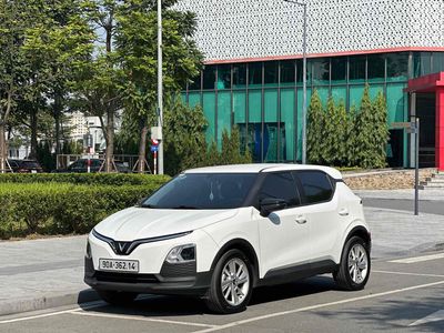 VinFast VF 5 Plus 2025 Trắng. Mua bán Ô tô tại Quận Thanh Xuân Hà Nội được đăng bởi Trần Quang Huy