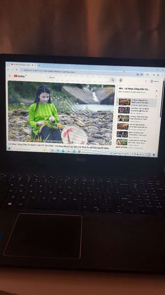 Dell Inspiron 5568 i5-7200U 15.6 inch 4GB/500GB . Mua bán Laptop tại Huyện Đông Anh Hà Nội được đăng bởi Nam hình 1
