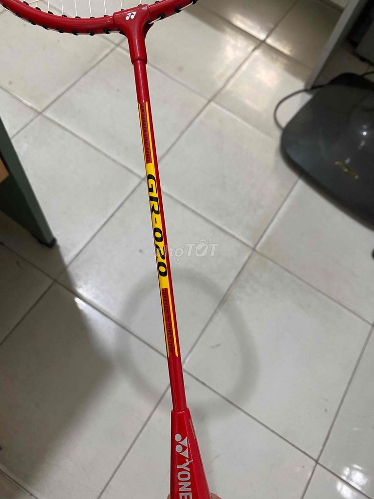 Vợt cầu lông Yonex GR-020 Đỏ. Mua bán Đồ thể thao, Dã ngoại tại Quận Thanh Xuân Hà Nội được đăng bởi Chú Phúc hình 1
