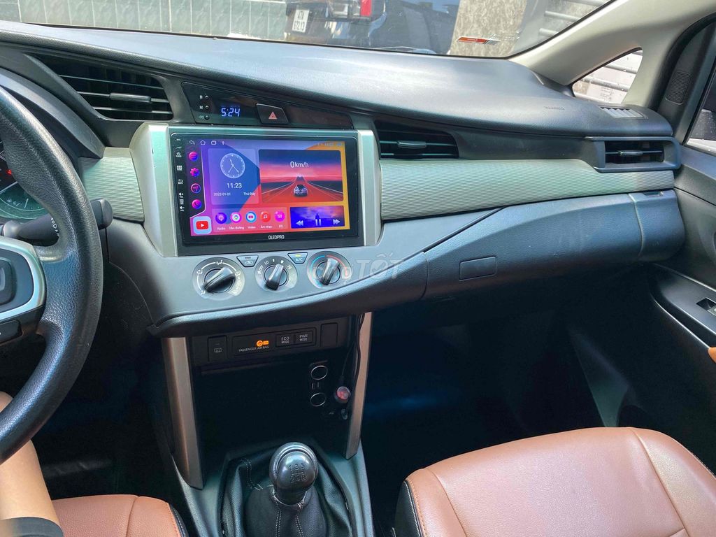 Toyota Innova 2017 2.0E - 100000 km. Mua bán Ô tô tại Thành phố Buôn Ma Thuột Đắk Lắk được đăng bởi Trọng Anh hình 9