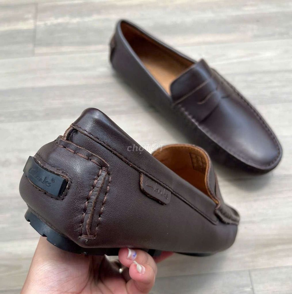 Giày mọi Clarks