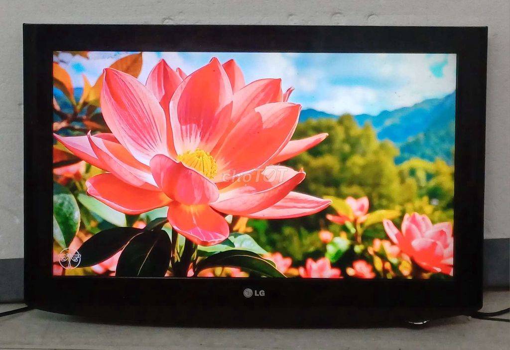 Tivi 32 inch kèm box wifi xem Youtube. Mua bán Tivi, Âm thanh tại Quận Ninh Kiều Cần Thơ được đăng bởi Luật Nguyễn hình 1