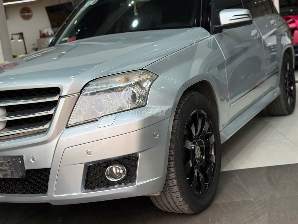 Mercedes Benz GLK Class 2009  - 100000 km. Mua bán Ô tô tại Quận Thanh Xuân Hà Nội được đăng bởi Nguyễn Tuấn Hoàng hình 3