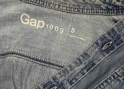Hàng hiệu G,A.P áo Jeans nam size S 1m70