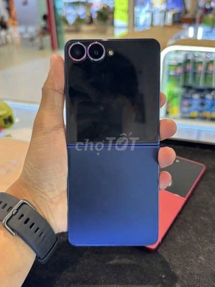 Samsung Galaxy ZFlip 7 256GB Fullbox Chính Hãng. Mua bán Điện thoại tại Quận Gò Vấp Tp Hồ Chí Minh được đăng bởi Võ Tấn Vui  hình 1