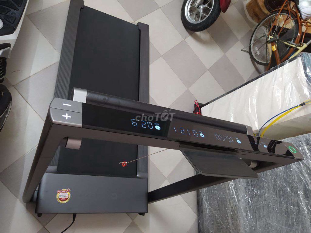 Máy chạy bộ xiaomi Amazfit AirRun  không bảo hành 
