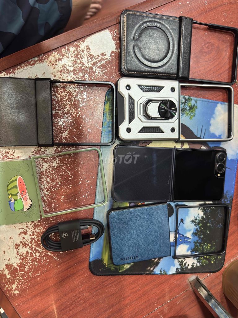 Samsung Galaxy Z Flip 7 12/256GB Đen. Mua bán Điện thoại tại Quận Hoàng Mai Hà Nội được đăng bởi Tùng hình 1