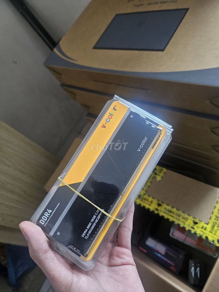 RAM V-color 16GB DDR4 3600MHz Mới. Mua bán Linh kiện (RAM, Card...) tại Huyện Thanh Trì Hà Nội được đăng bởi Thanh Hải PC new Hà Nội hình 1