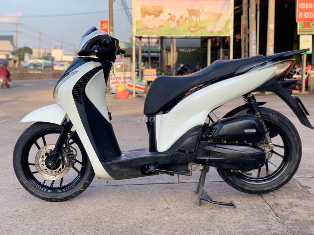 🏷️SHVN ÚP ÁO Ý🏷️ ĐÃ UP NÊN ĐẸP LENG KENG. Mua bán Xe máy tại Huyện Trảng Bom Đồng Nai được đăng bởi Phạm Minh An hình 3