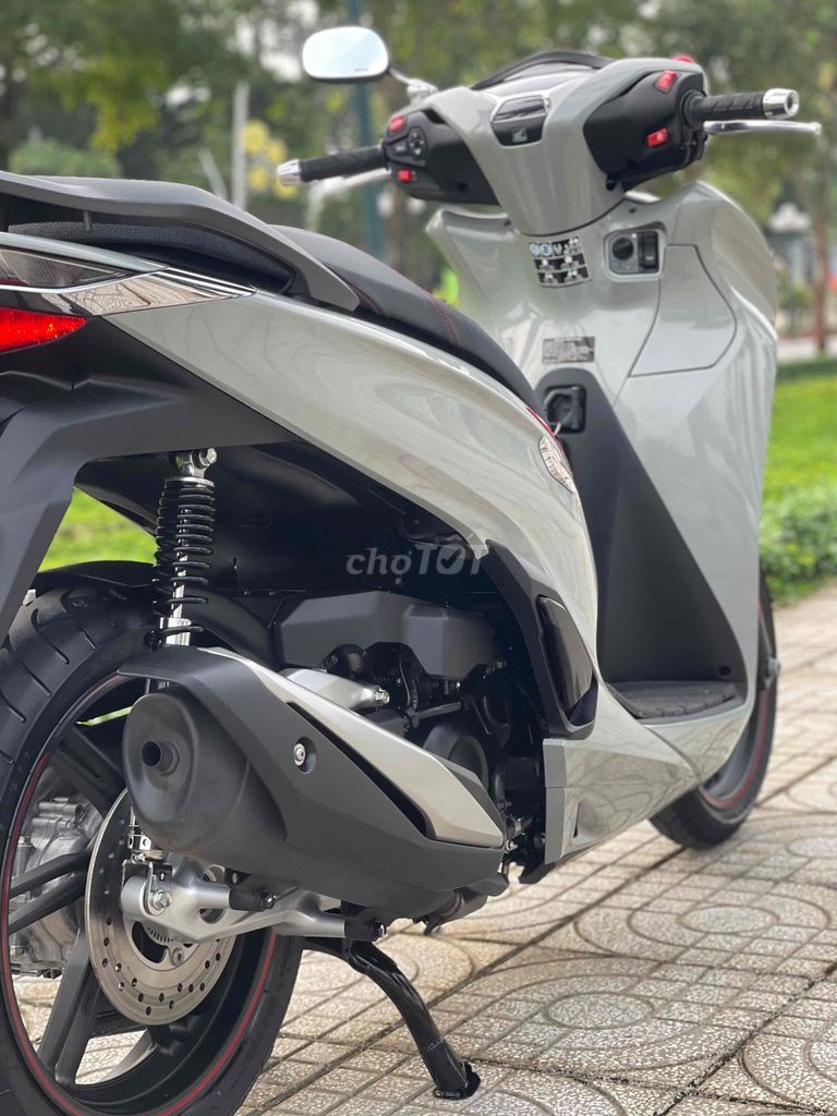 Sh 350i 2023 máy Thái Siêu Lướt Zin Keng 👍🔥🇹🇭. Mua bán Xe máy tại Huyện Châu Đức Bà Rịa - Vũng Tàu được đăng bởi Xe Máy Thành Lộc 72 hình 5