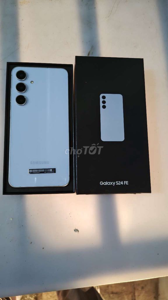 Samsung Galaxy S24 FE 128GBi. Mua bán Điện thoại tại Quận Bình Thuỷ Cần Thơ được đăng bởi Hùng  hình 1