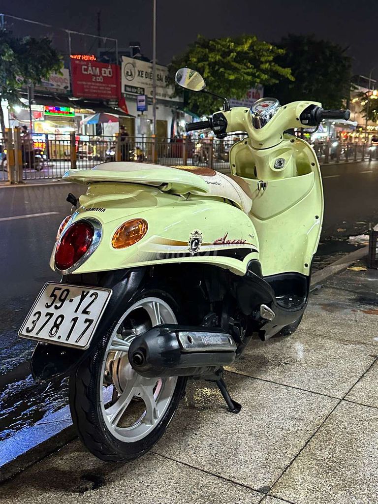Кремовое золото Yamaha Mio Classico 2013
