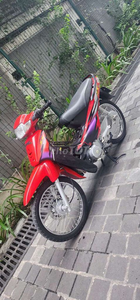 Honda wave zx 2k10 màu đỏ biển Hà Nội chính chủ. Mua bán Xe máy tại Quận Ba Đình Hà Nội được đăng bởi Quân hình 1