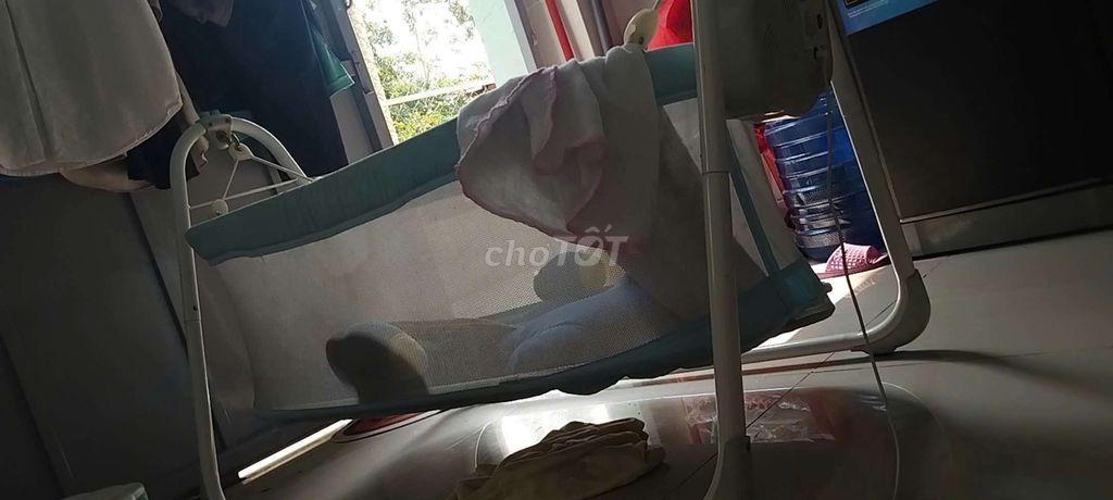 Nôi điện cho Bé Xanh Trắng. Mua bán Mẹ và bé tại Huyện Củ Chi Tp Hồ Chí Minh được đăng bởi Quỳnh Như hình 1