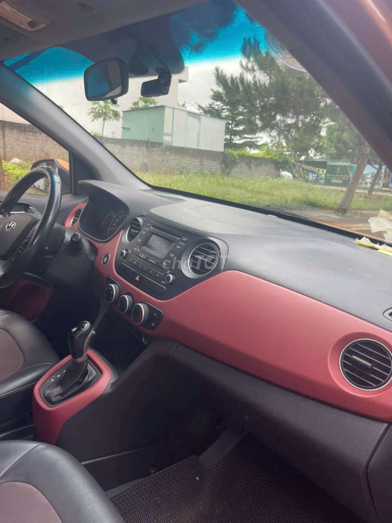 Huyndai Grand sx 2014 số tự động. Mua bán Ô tô tại Huyện Ia Grai Gia Lai được đăng bởi Ngo Thanh Long hình 13