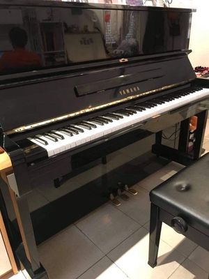 Piano Yamaha U1H