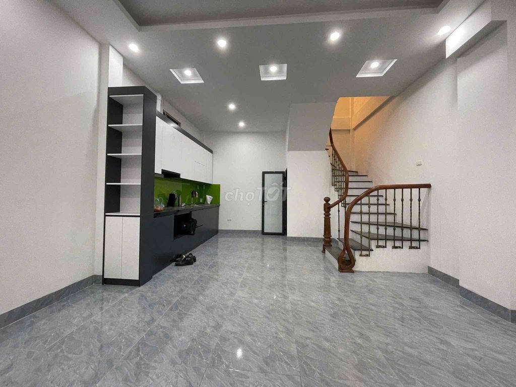 🔥CHDV PHẠM VĂN ĐỒNG – XUÂN ĐỈNH – 7 NGỦ   📐 DT: 50M² × 5 TẦNG 👉 THIẾT