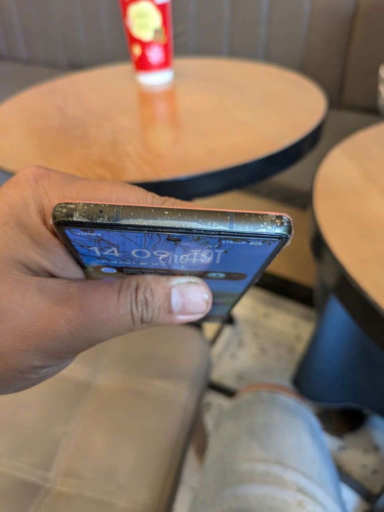 Google Pixel 6 Trắng Đã sử dụng. Mua bán Điện thoại tại Thành phố Thủ Đức Tp Hồ Chí Minh được đăng bởi Lê Thanh hình 1