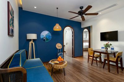 Mới 100% - Căn 2PN rộng 50m2 ngay nhà Thờ Tân Định, Q1 , giá 9,9 triệu