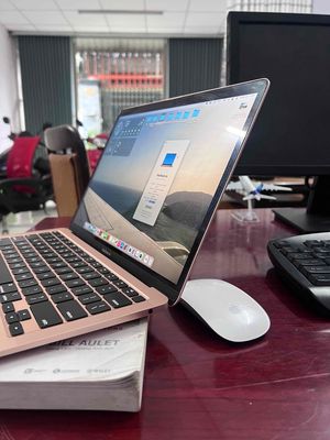 Ít sử dụng nên bán lại, MacBook Air 2020, kèm PK. Mua bán Laptop tại Thành phố Mỹ Tho Tiền Giang được đăng bởi Hồng Phúc Phan