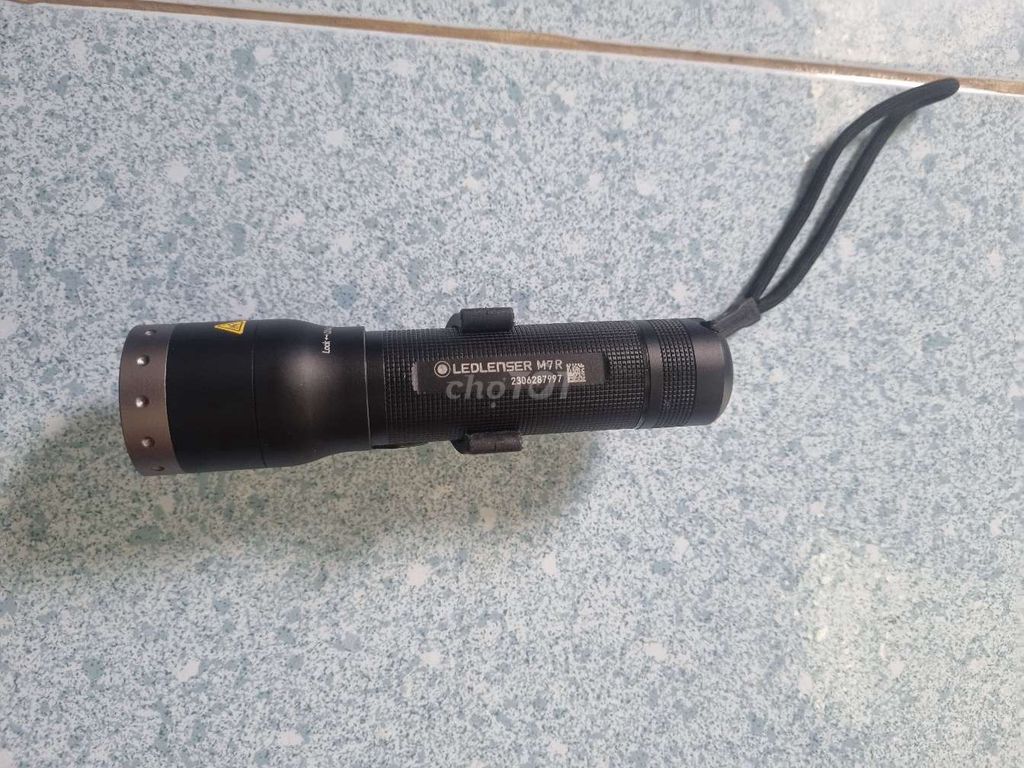 Đèn pin LEDLENSER M7R Đen Chưa sử dụng. Mua bán Đèn tại Thành phố Vũng Tàu Bà Rịa - Vũng Tàu được đăng bởi khánh hình 1