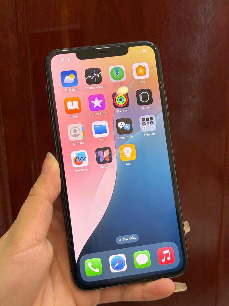 iPhone 11 Pro Max 256GB Đen Quốc tế Giá rẻ. Mua bán Điện thoại tại Quận Ninh Kiều Cần Thơ được đăng bởi Thái Mobile hình 2