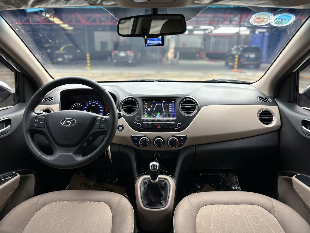 SIÊU CỌP Hyundai i10 1.2MT Sedan 2020 19,000km Zin