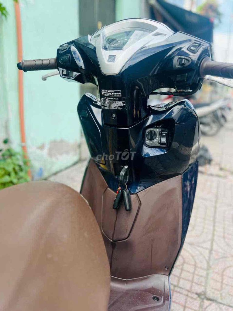 Honda Lead 125 2019 Xanh đen 20000 km. Mua bán Xe máy tại Quận 8 Tp Hồ Chí Minh được đăng bởi XE MÁY NGUYỄN MINH SƠN hình 3