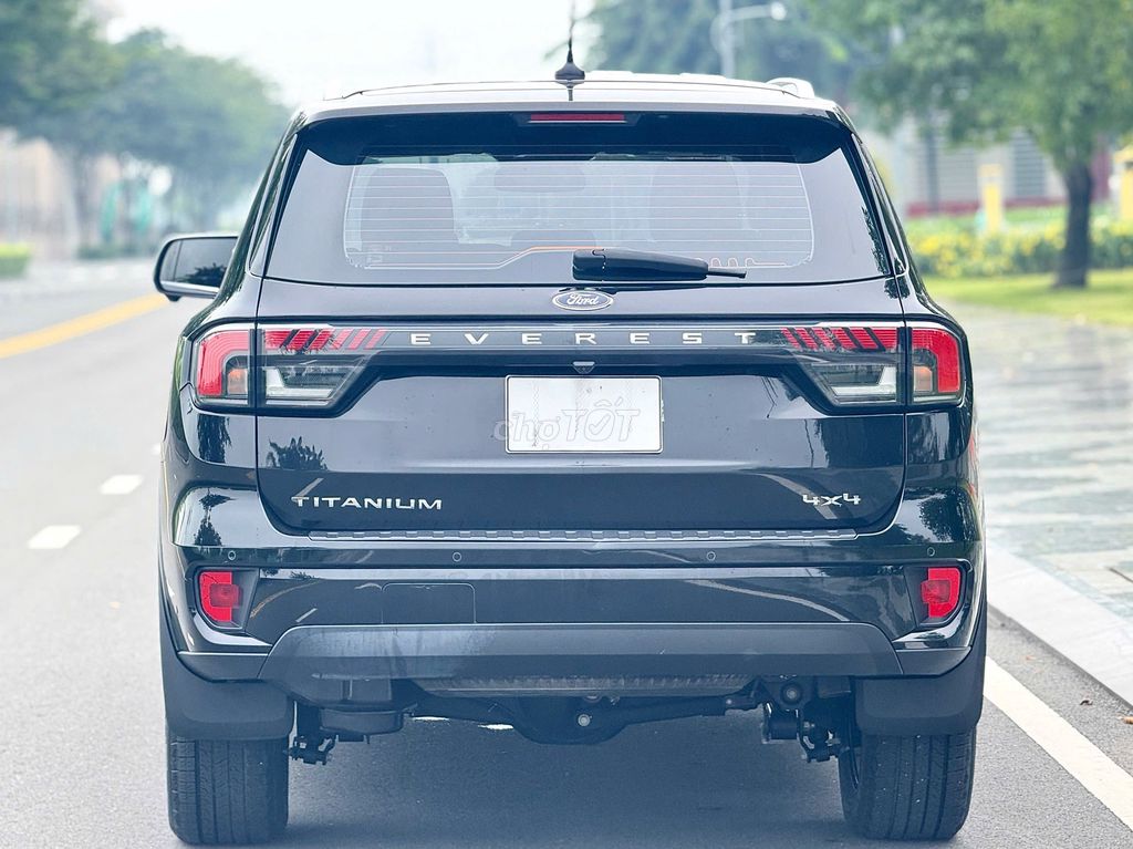Ford Everst 4x4 Titanium. Mua bán Ô tô tại Thành phố Thủ Đức Tp Hồ Chí Minh được đăng bởi Thành hình 1