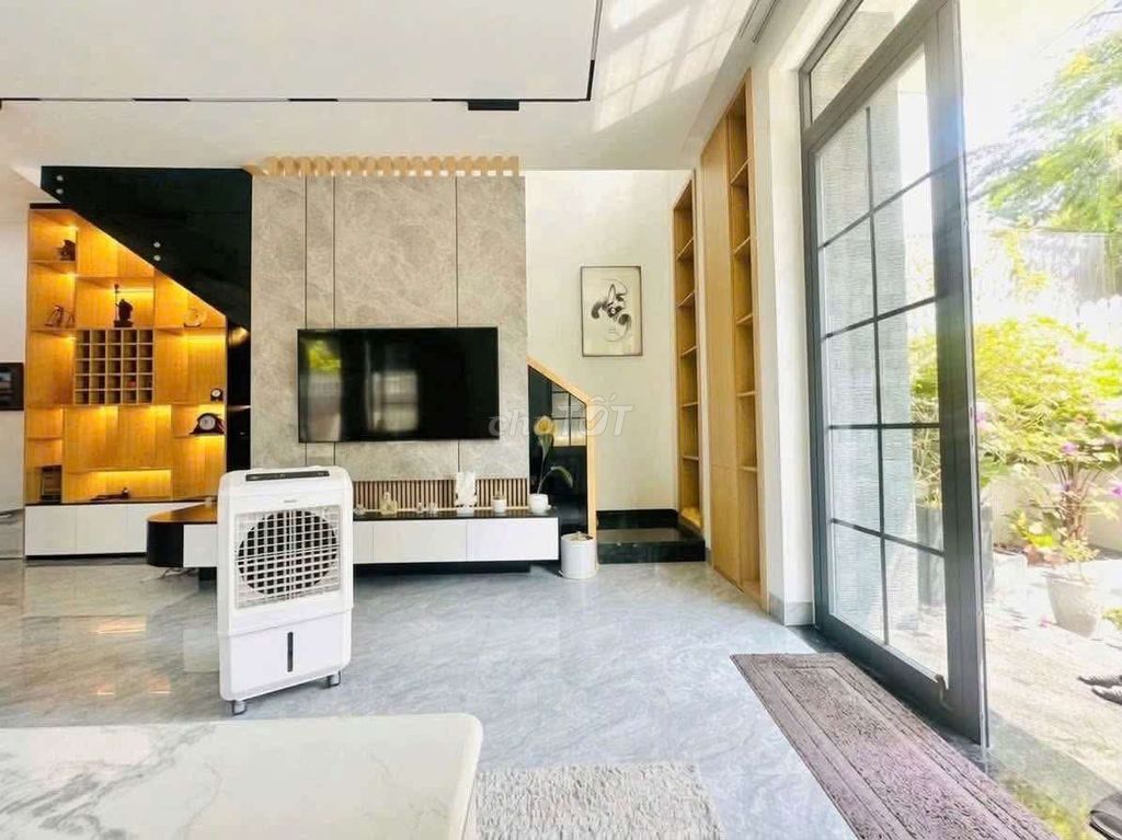 Corner garden villa with 2 bedrooms on Nghiêm Xuân Yêm — photo 5