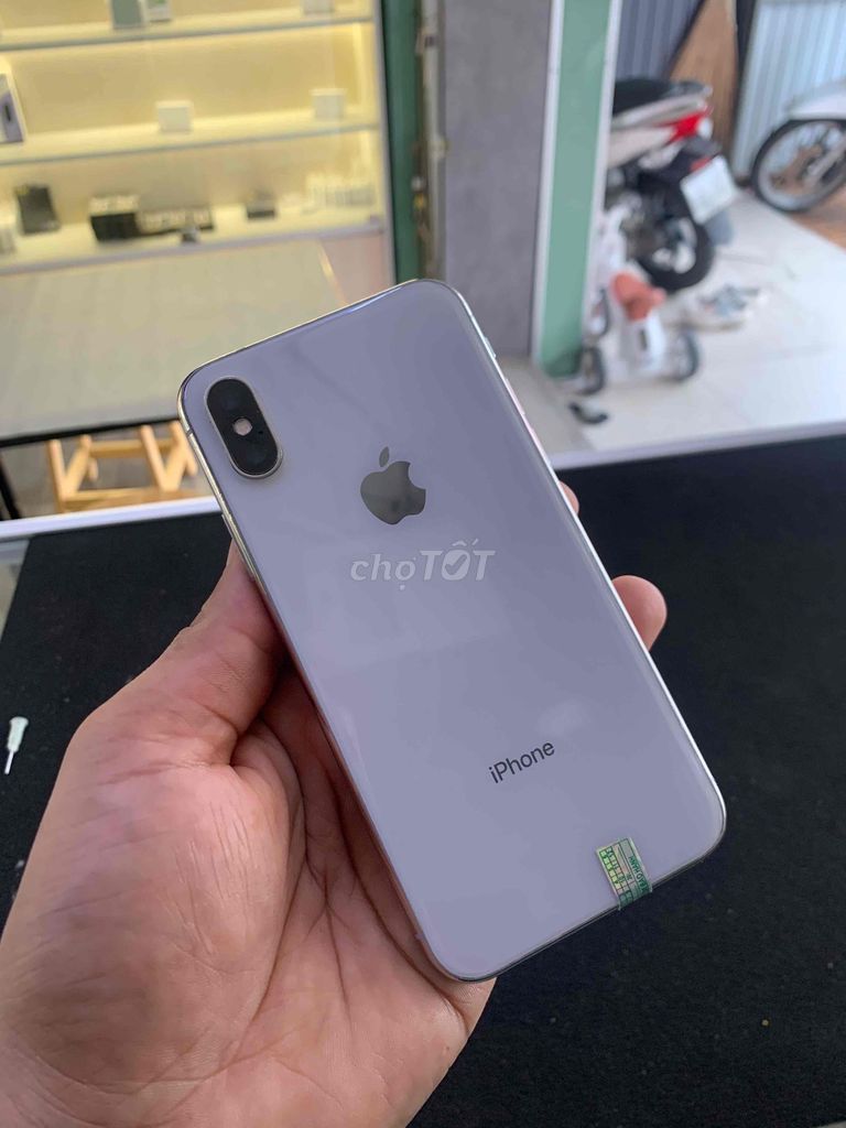 Apple iPhone X 64GB Quốc tế zin full chức năng. Mua bán Điện thoại tại Quận Ninh Kiều Cần Thơ được đăng bởi shop một chín tám tám hình 1