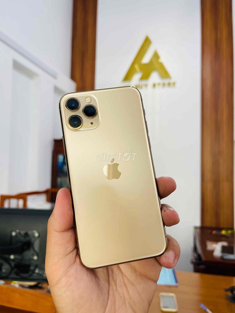 Apple iPhone 11 Pro 64GB Vàng 99%. Mua bán Điện thoại tại Quận Ninh Kiều Cần Thơ được đăng bởi ĐIỆN THOẠI LAPTOP ANH HUY hình 1