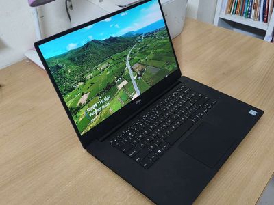 Dell XPS 15 9570 i7 16GB/256GB card rời 4GB