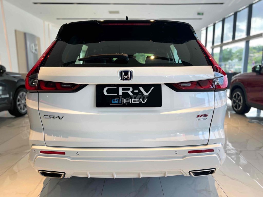Honda CRV e:HEV RS, 1 xe Trắng cuối cùng, vay bao. Mua bán Ô tô tại Quận 7 Tp Hồ Chí Minh được đăng bởi Honda Ôtô Quận 7 hình 7