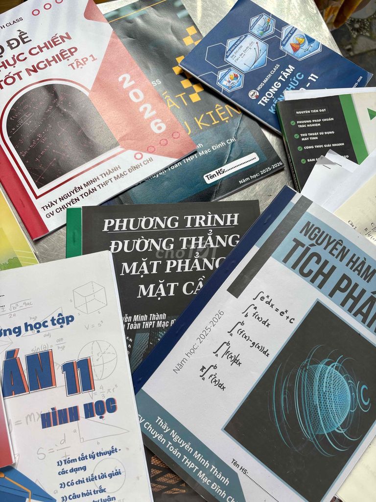 TẶNG SÁCH LỚP 12 CŨ. Mua bán Sách tại Quận Bình Tân Tp Hồ Chí Minh được đăng bởi Xuân Mai hình 1