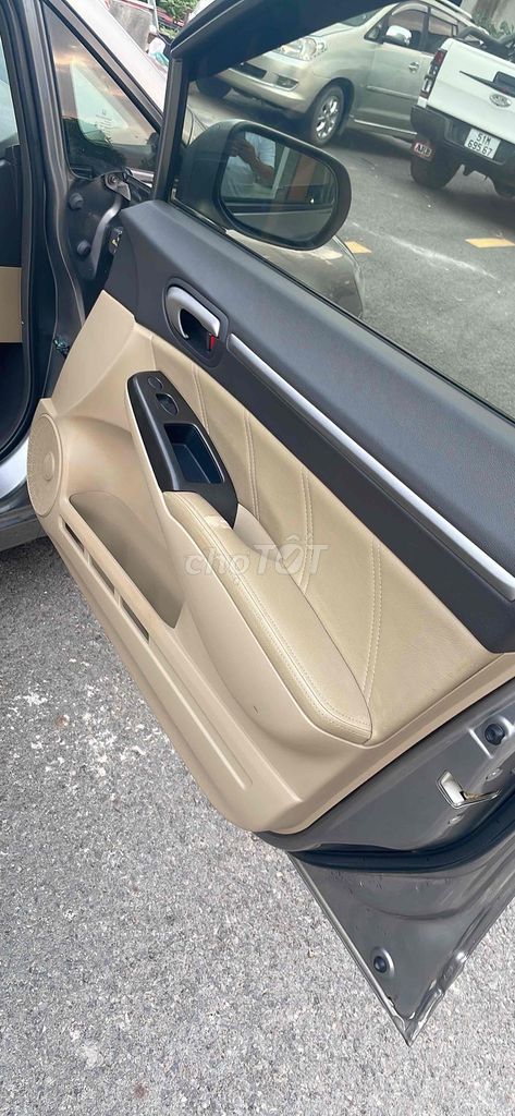 Honda Civic 2010 - 135000 km. Mua bán Ô tô tại Thành phố Dĩ An Bình Dương được đăng bởi Phan văn Độ hình 9