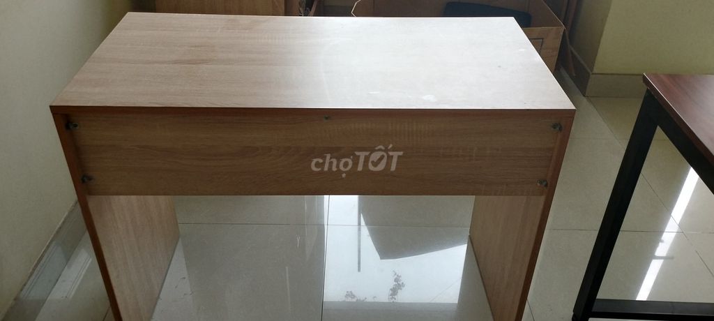 Thanh Lý Nhanh Bàn Văn Phòng. Mua bán Bàn ghế tại Thành phố Thủ Đức Tp Hồ Chí Minh được đăng bởi Huỳnh Văn Tặng hình 1