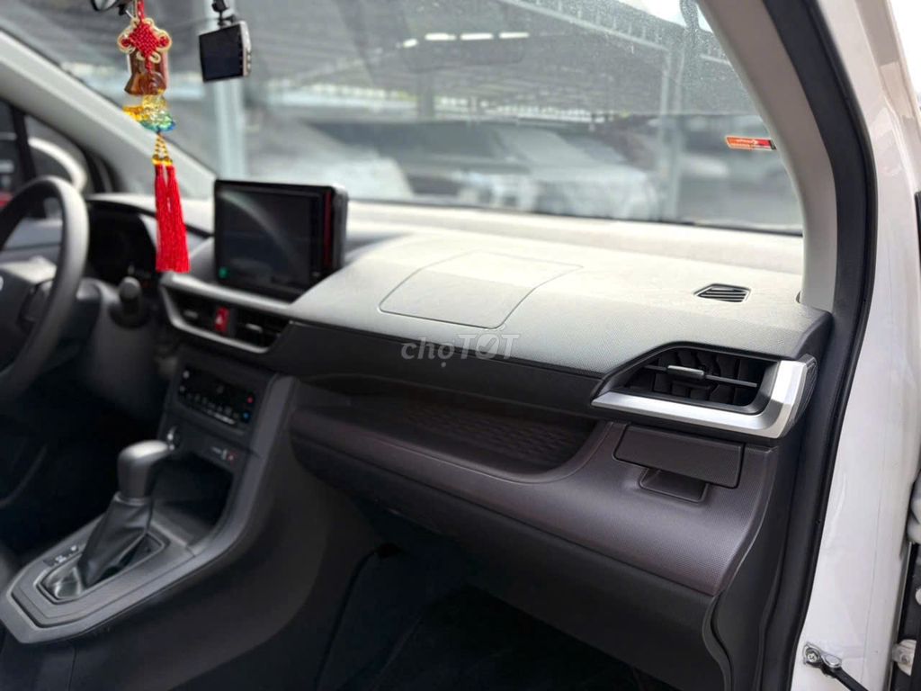 Toyota Avanza 2023 1.5 AT Trắng 25000 km. Mua bán Ô tô tại Quận Bình Tân Tp Hồ Chí Minh được đăng bởi VÕ NGỌC HOÀNG hình 9