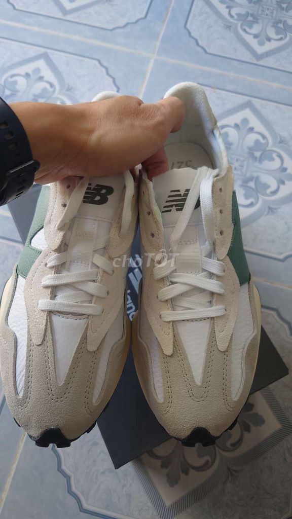 Giày New Balance NB327. Mua bán Giày dép tại Thị xã Ninh Hòa Khánh Hòa được đăng bởi Min Min hình 1