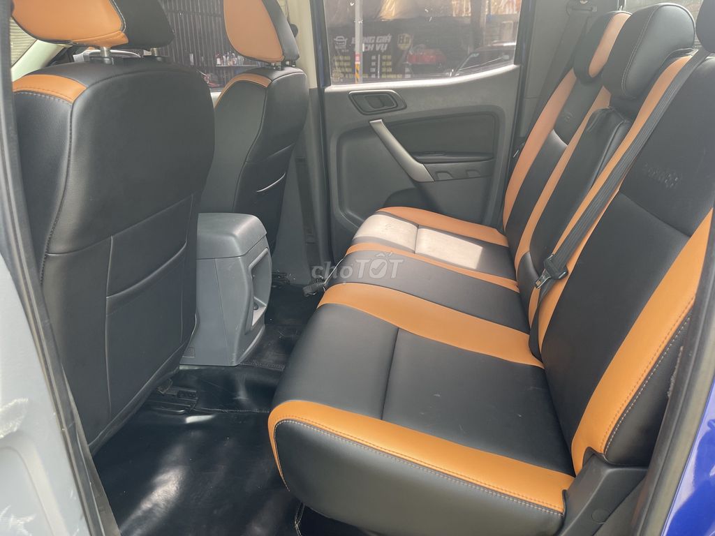 Ranger 2017 XLS 4x2 MT - xanh Koban nhập Thái. Mua bán Ô tô tại Huyện Hóc Môn Tp Hồ Chí Minh được đăng bởi Song Hành hình 6